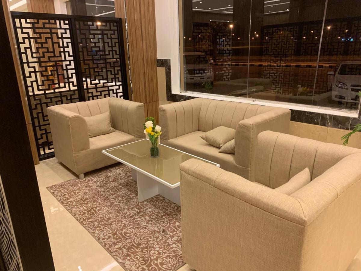 Asfar Suites Shaqra Esterno foto