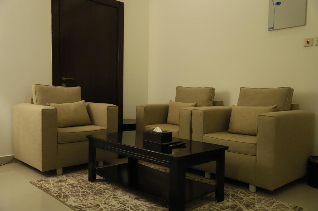 Asfar Suites Shaqra Esterno foto